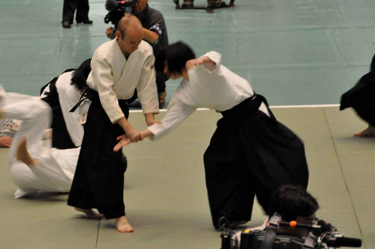'Me doing yokomenuchi shihonage.'